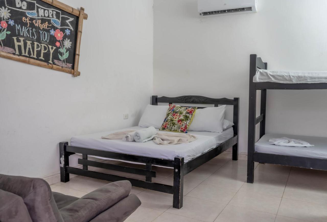 Hostel Nirvana Taganga Eksteriør bilde